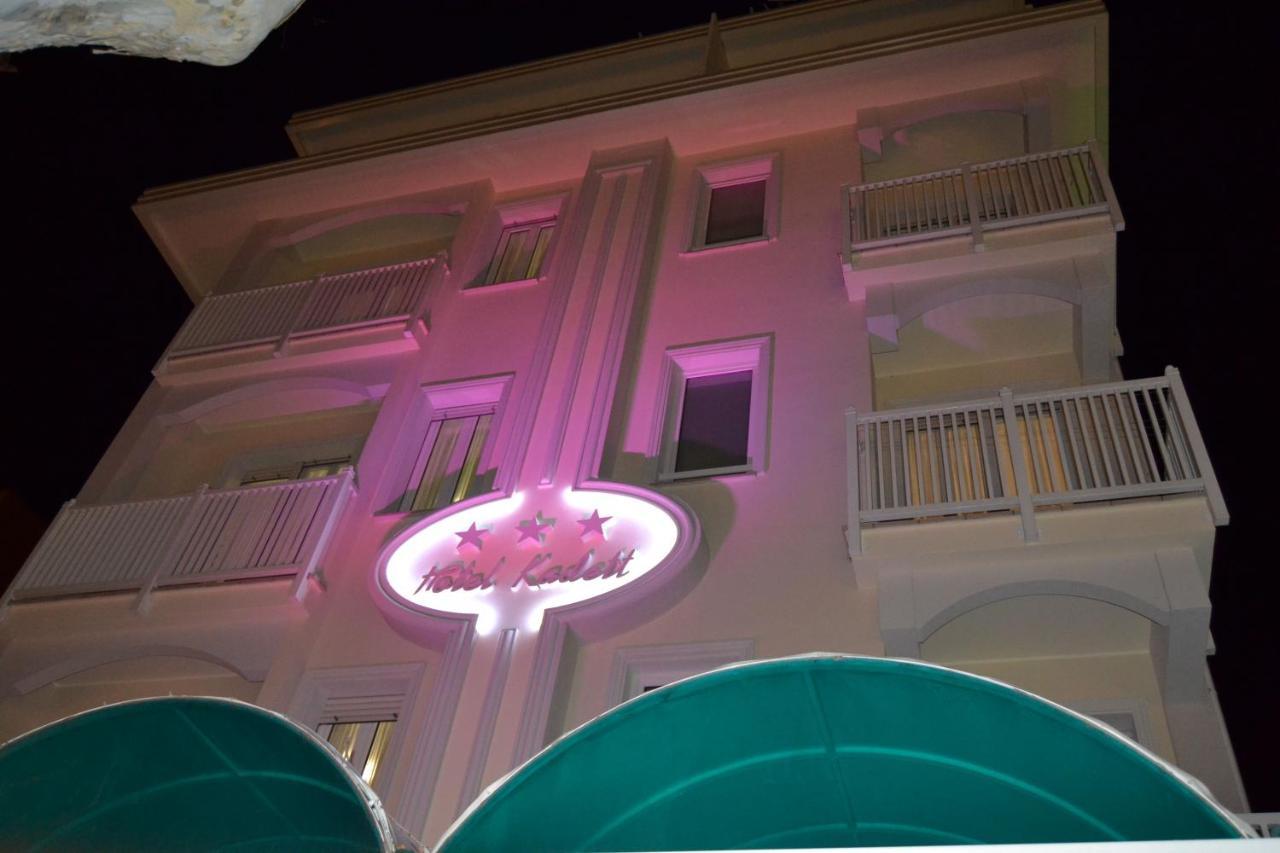 Hotel Kadett Rimini Exterior foto